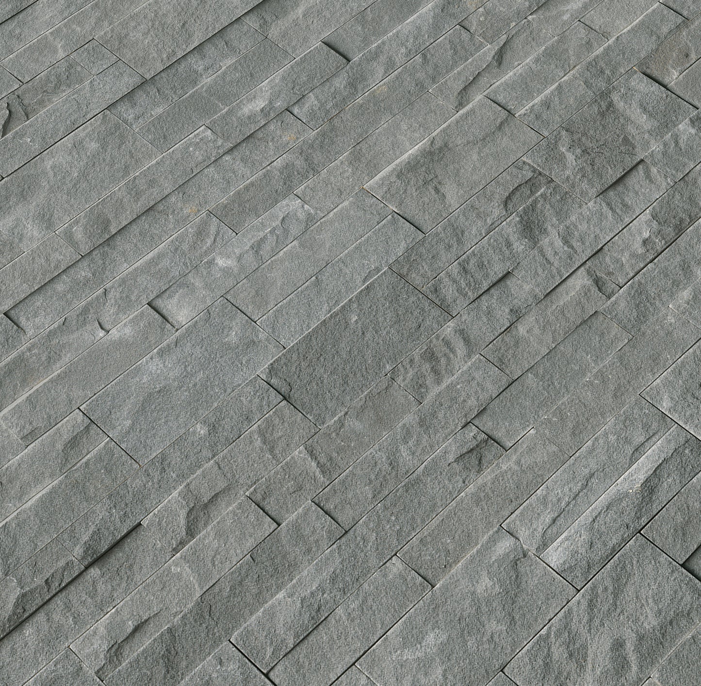 MOUNTAIN BLUESTONE 6x24 PANEL