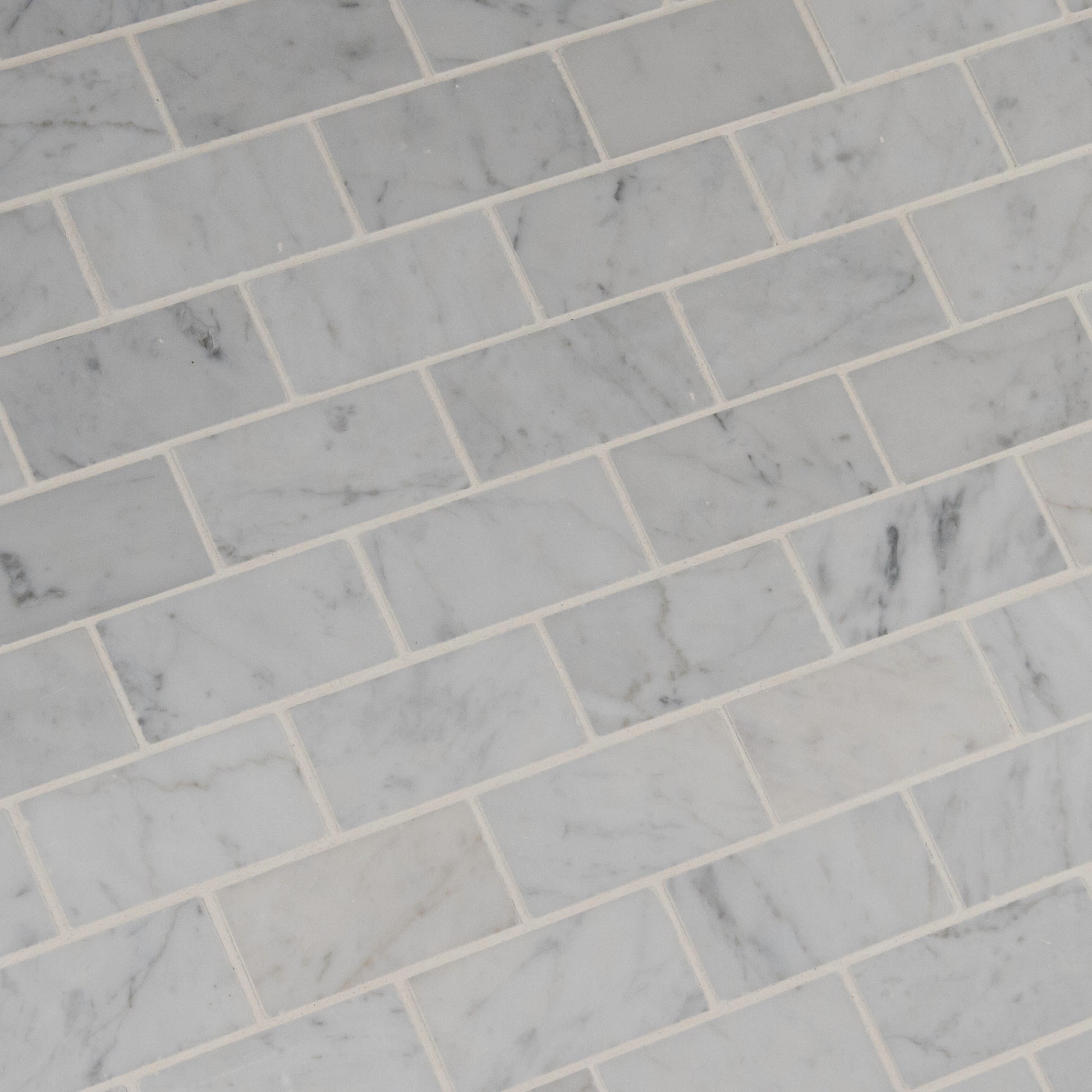 CARRARA WHITE 2X4 MOSAIC