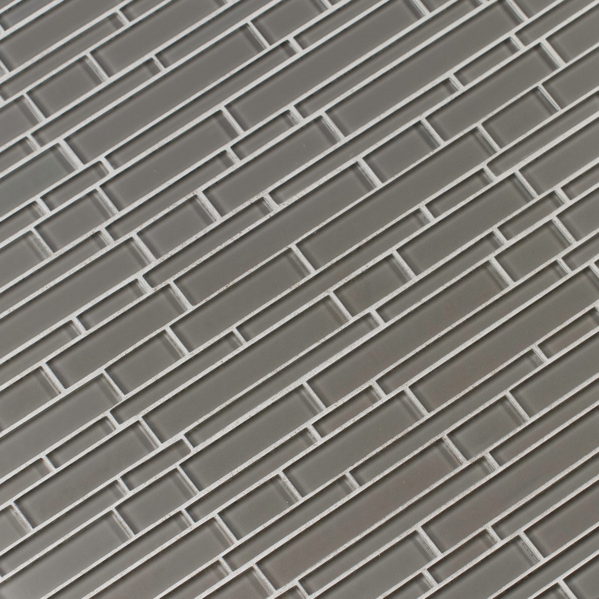 PEBBLE INTERLOCKING PATTERN