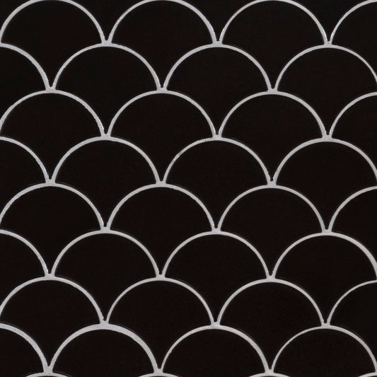 BLACK GLOSSY SCALLOP 8MM