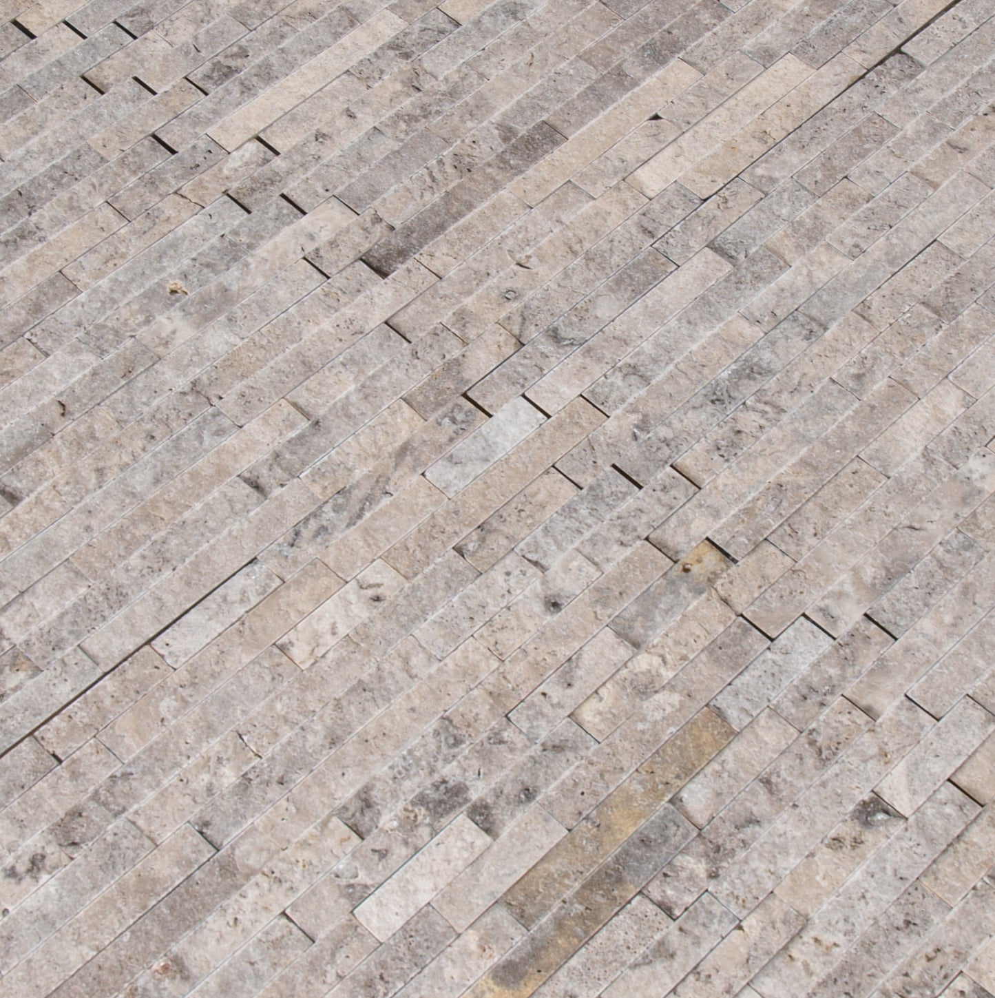 SILVER SPLITFACE INTERLOCKING MOSAIC