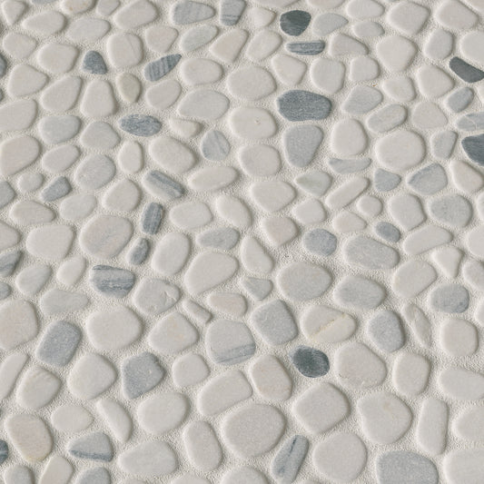 BLACK AND WHITE PEBBLES MESH BACKED