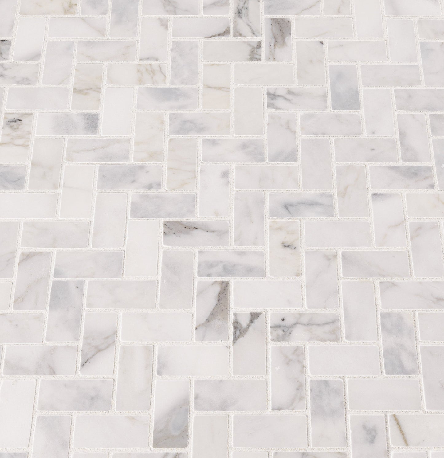 CALACATTA CRESSA HERRINGBONE MOSAIC